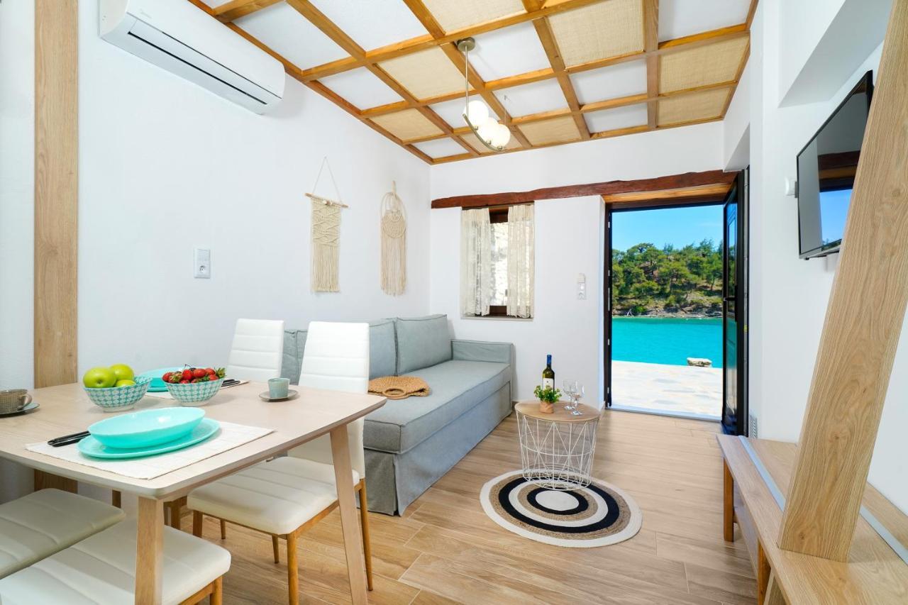 Villa Evilion Alikí エクステリア 写真